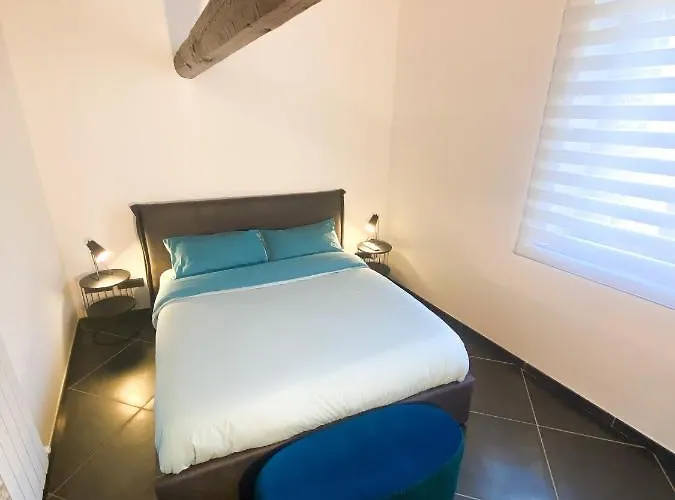 23 Scalini Renella Apartament Rzym