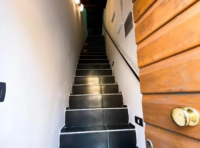 Apartament 23 Scalini Renella